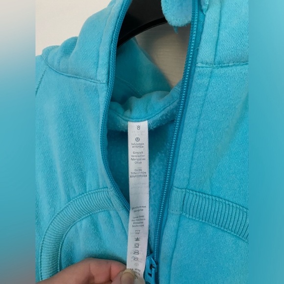 Lululemon women’s zip up jacket - Picture 3 of 4